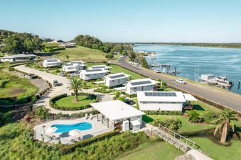 Travel Auctions Salt at South West Rocks NSW
