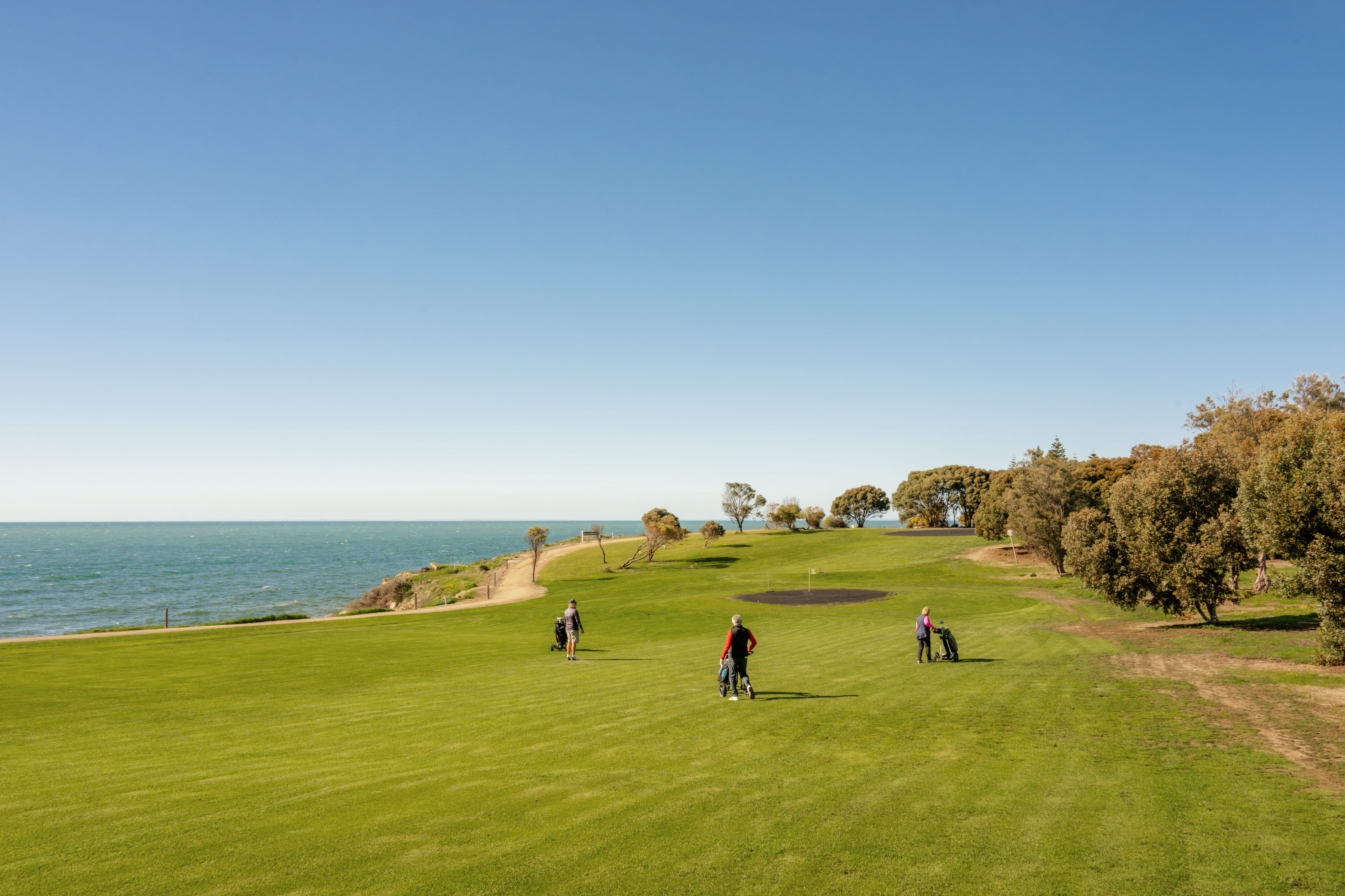 On the Road with Graeme Goodings & Ned McHenry Discovering Edithburg