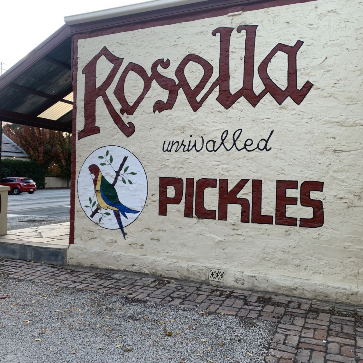10957