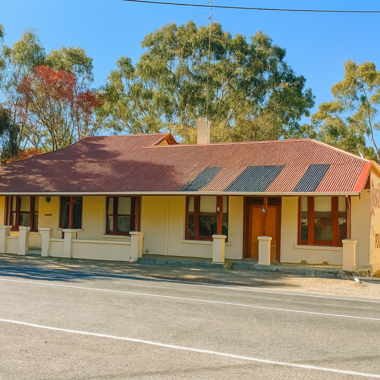 14648