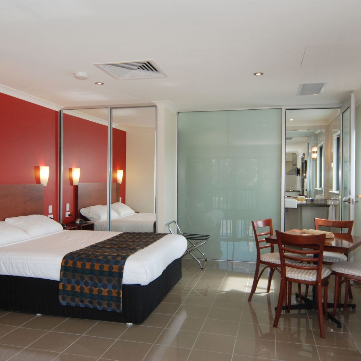 208_4_tanunda_hotel_apartment.jpg