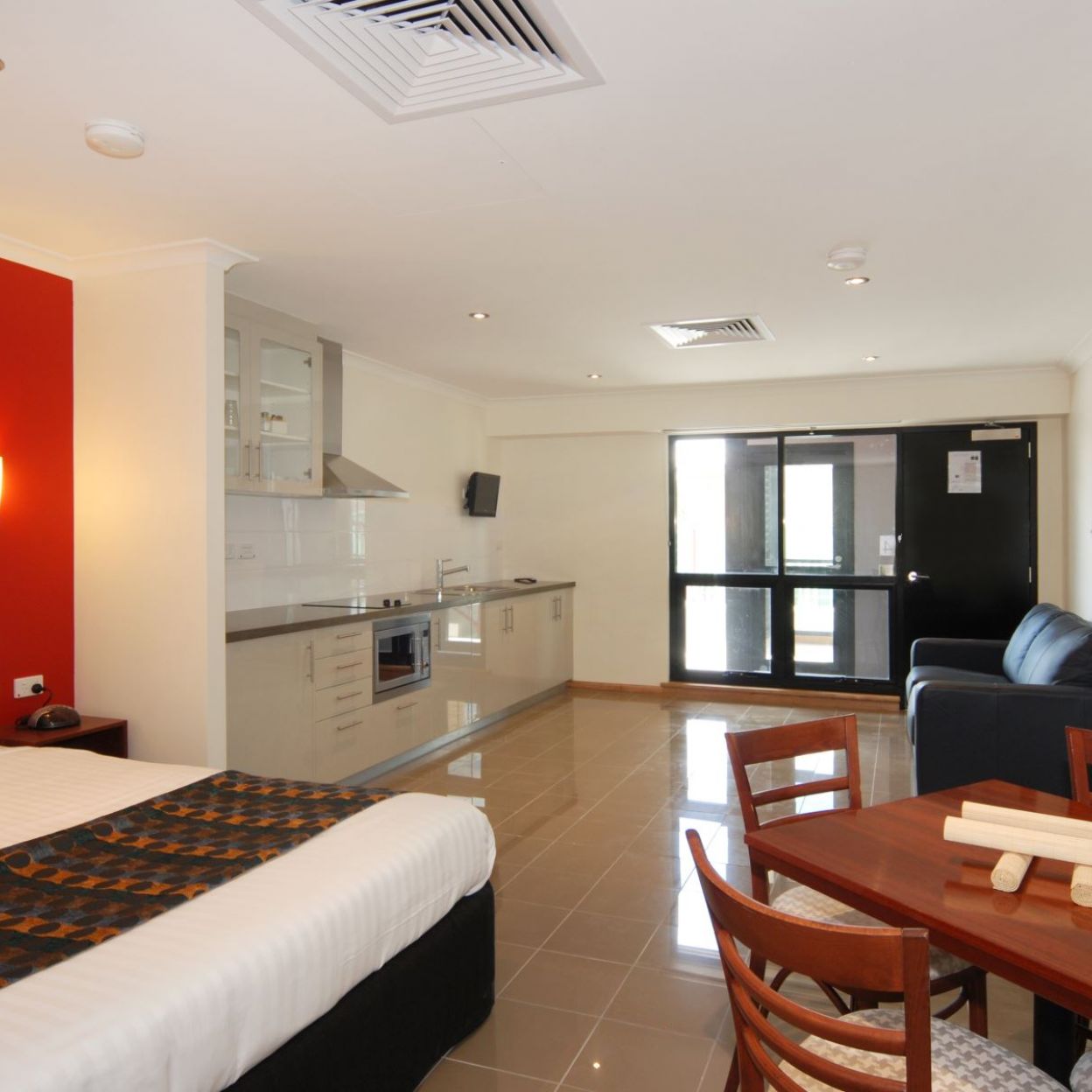 210_2_tanunda_hotel_apartment.jpg