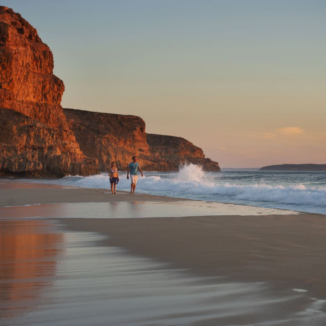 2252_5ethel_beach_innes_national_park.jpg